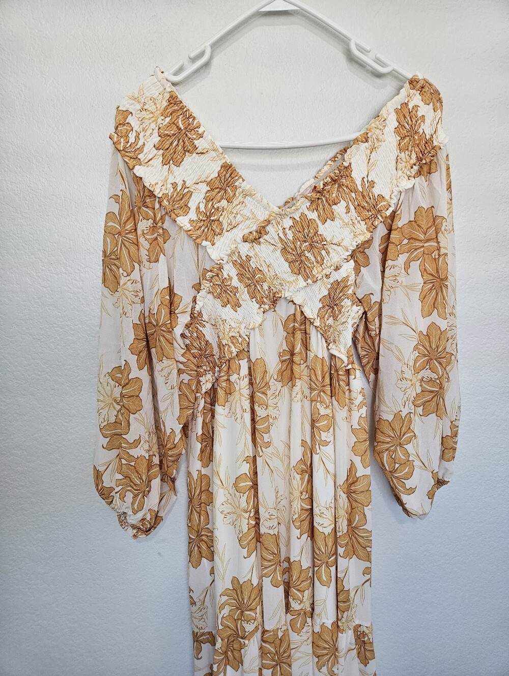 NWT Flying Tomato | Floral Print Off The Shoulder Smocked Maxi Dress Women Large - Picture 5 of 11